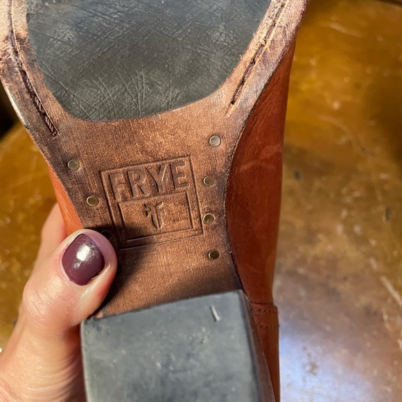 Frye Tessa Zip Short Womens Redwood Leather Ankle Bootie - Size 6 - with box - Picture 5 of 13